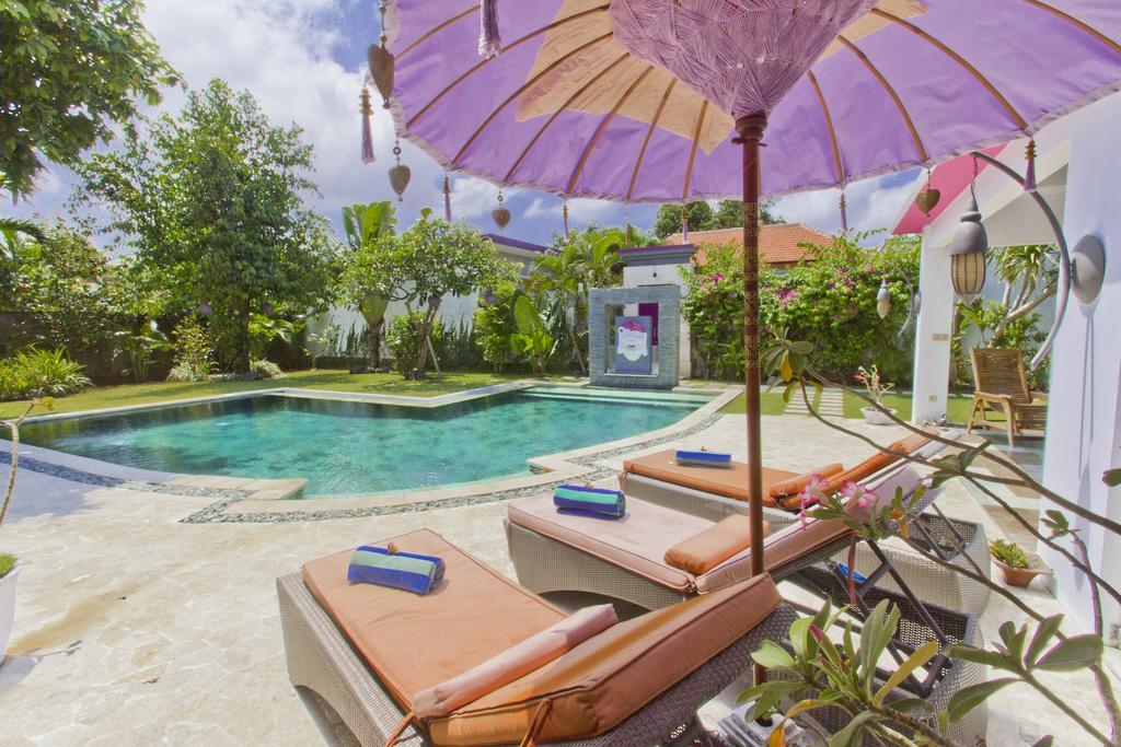 Villa Purple Legian Dış mekan fotoğraf