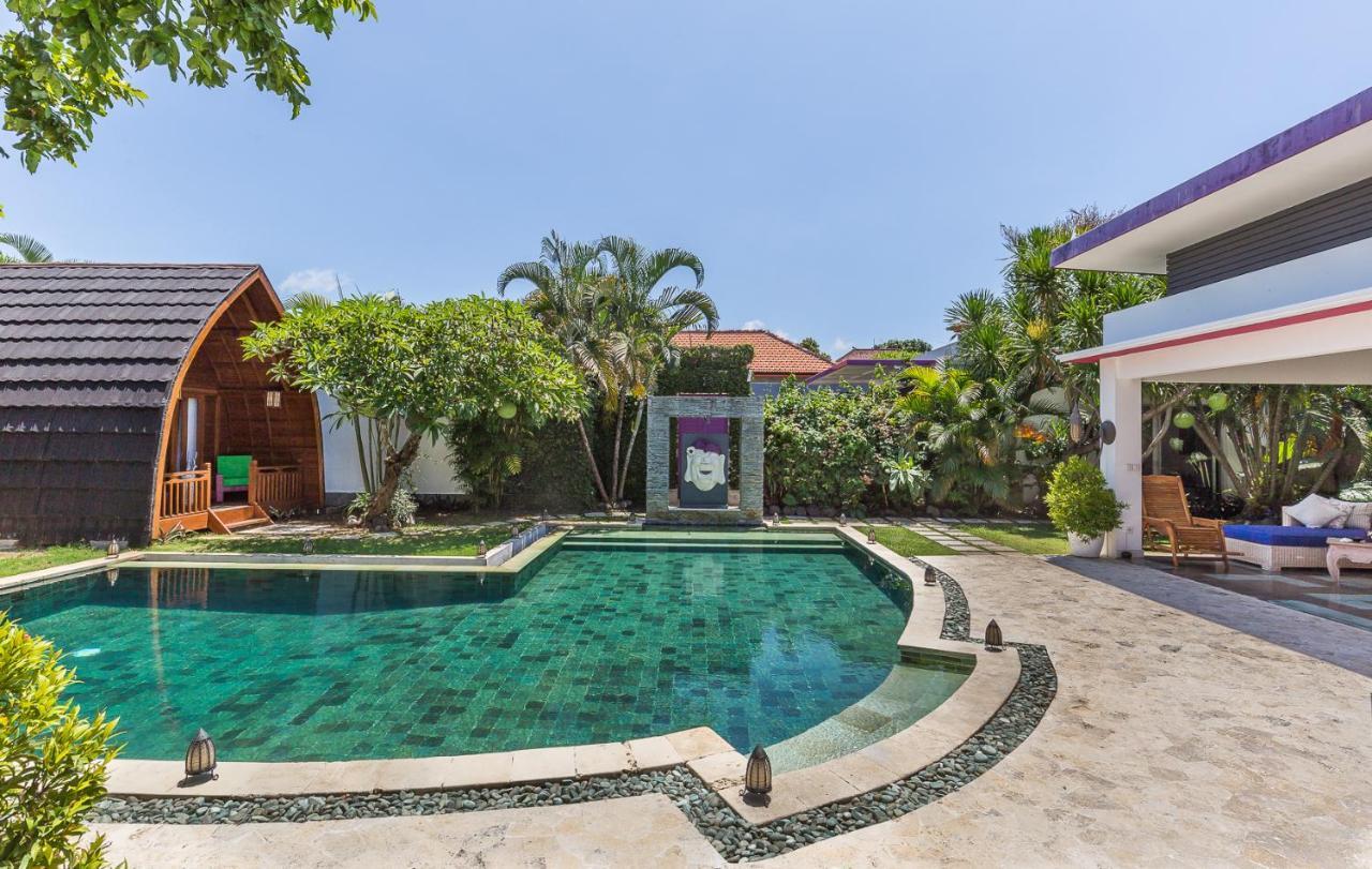 Villa Purple Legian Dış mekan fotoğraf